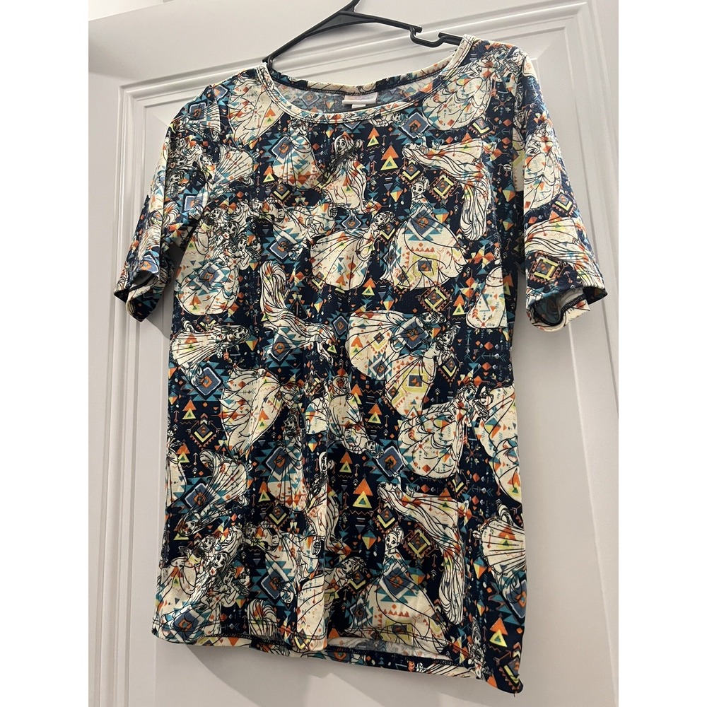 Medium LuLaRoe DISNEY Shirt Gigi Princesses Belle Ariel Cinderella Tiana